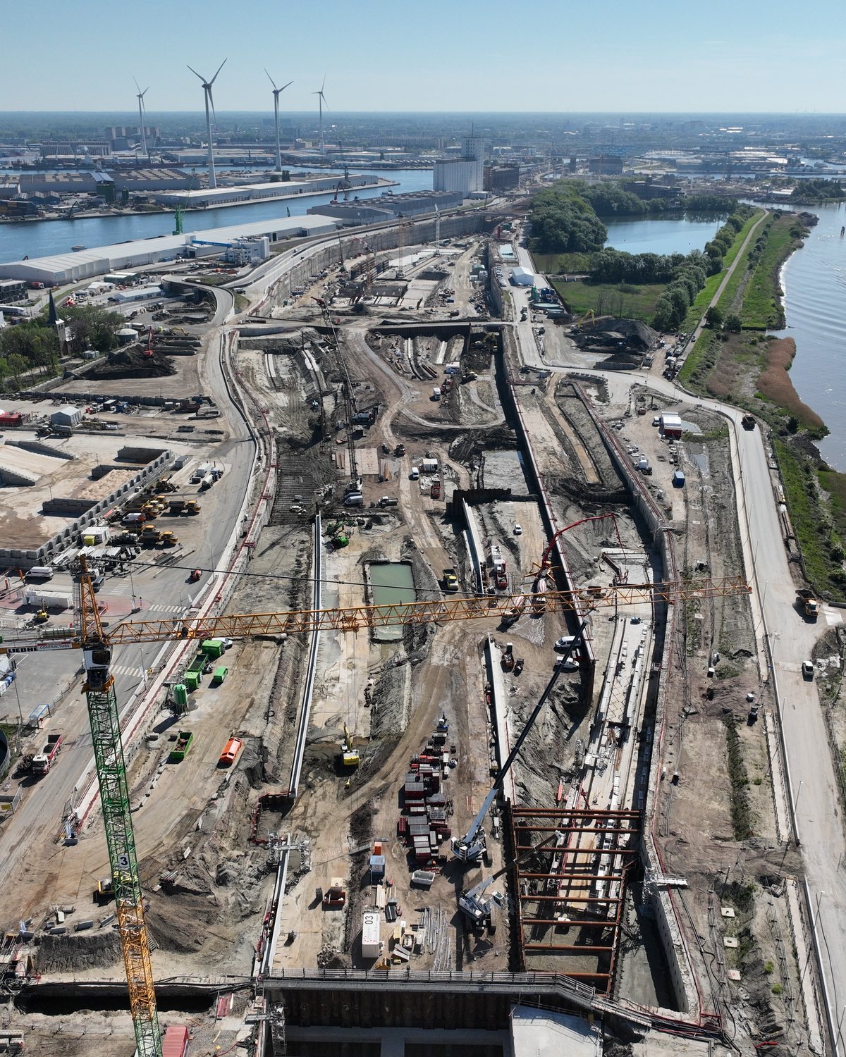 Werf van het Oosterweelknooppunt in Antwerpen, dronebeeld
